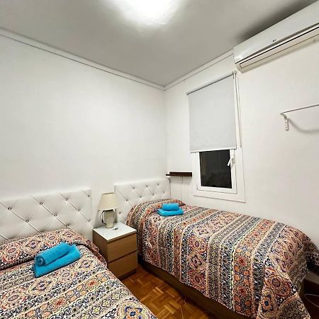 Rooms Nuevo Roger Barcellona Esterno foto