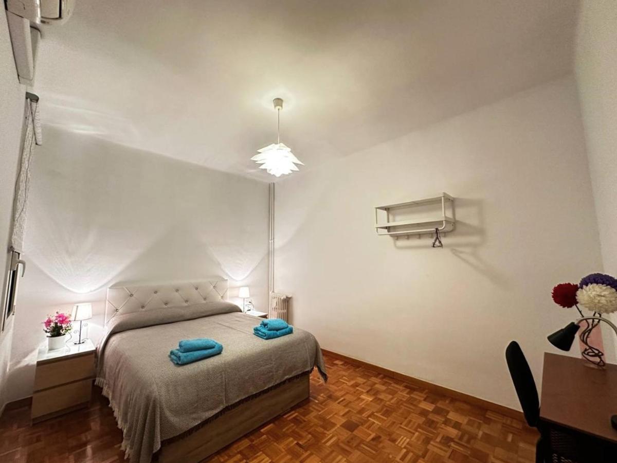 Rooms Nuevo Roger Barcellona Esterno foto